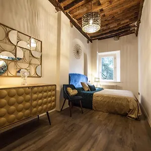 historic-center-luxury-apartment.it-tuscanyhotel.com/