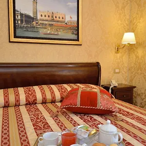 3* Bed & Breakfast Residenza Goldoni