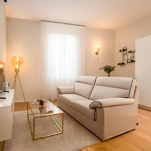 https://residenza-del-principe-db-apartment.it-tuscanyhotel.com