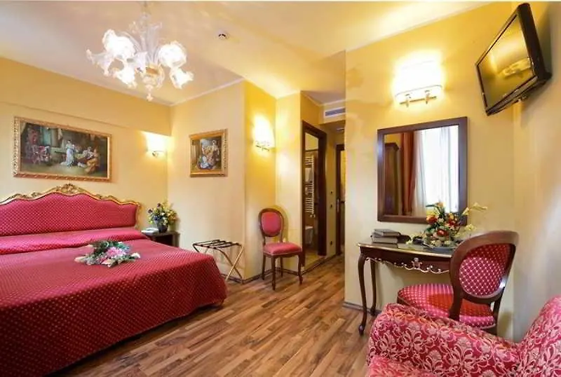 Hotel Città Di Milano Venezia 3*,