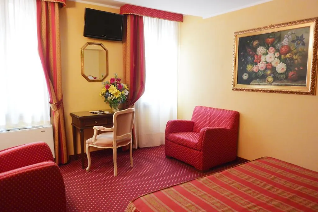 Hotel Città Di Milano Venezia 3*,  Italia