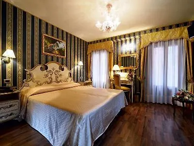 Hotel Città Di Milano Venezia 3*,  Italia